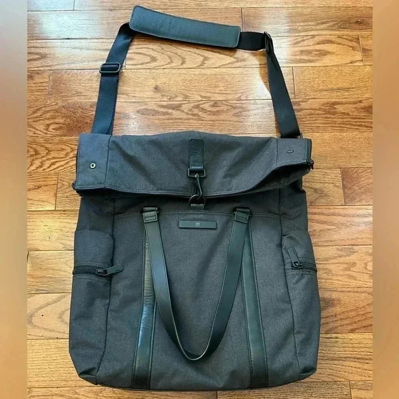 Victorinox Architecture Urban Voltaire 3 Ways Backpack/Tote - Picture 5 of 15